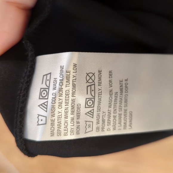 Black one-button blazer size 3XL with stretch NEW Susan Graver - Picture 3 of 4